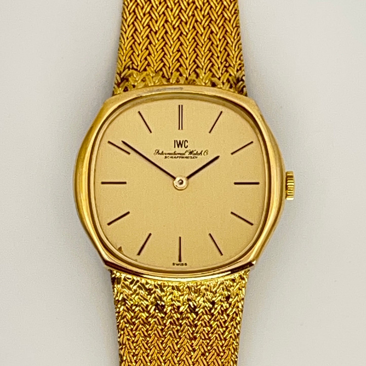 IWC SCHAFFHAUSEN シャフハウゼン 1973年 手巻き Ref.2588