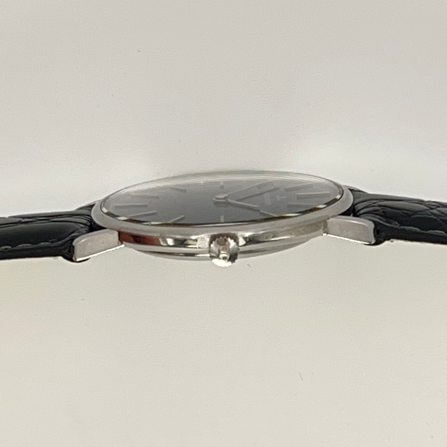 JAEGER-LECOULTRE / ジャガールクルト Navy Blue Dial 1970s 手巻き Ref.9124.42