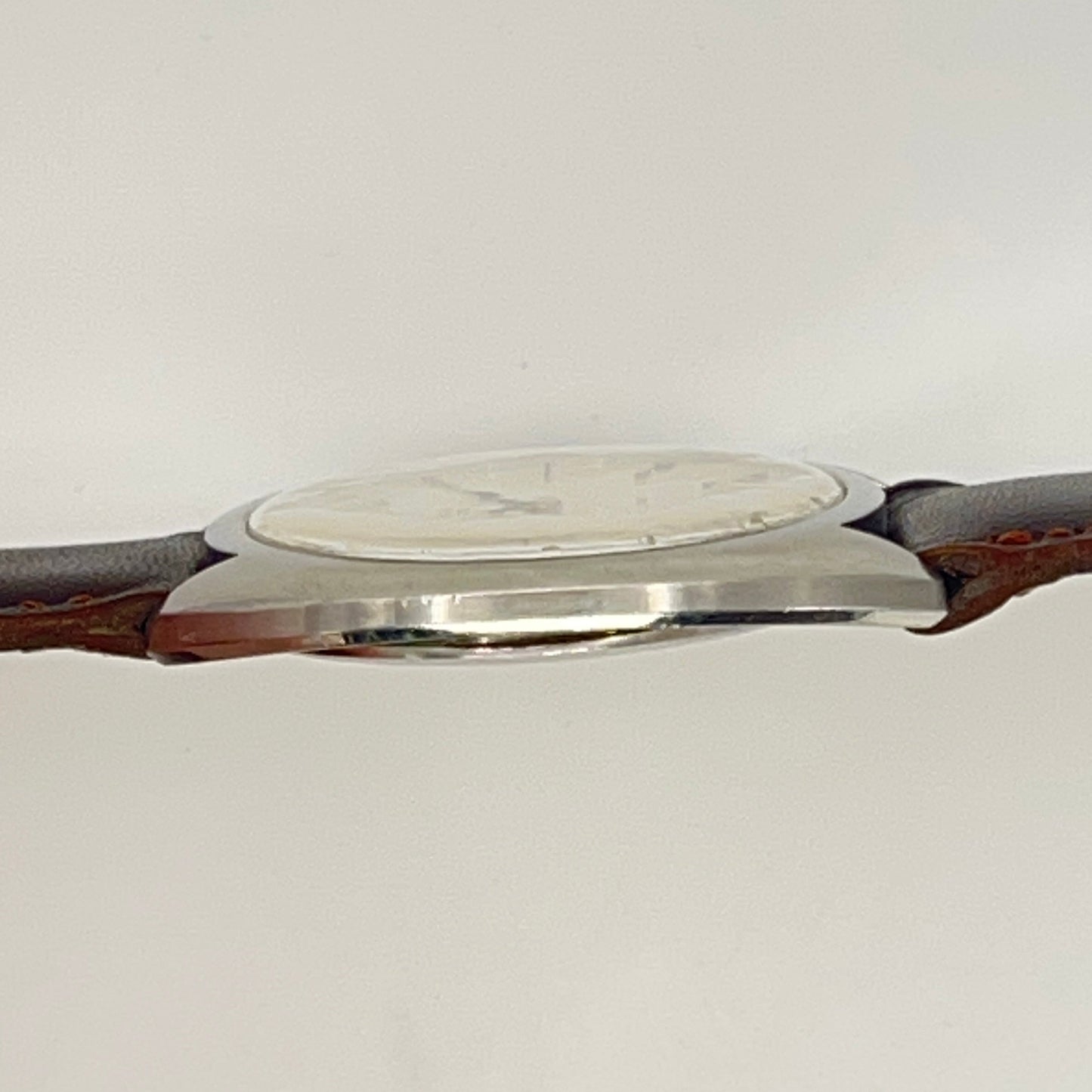 UNIVERSAL GENEVE / ユニバーサルジュネーブ ホワイトシャドウ 1970s自動巻き Ref.866 101