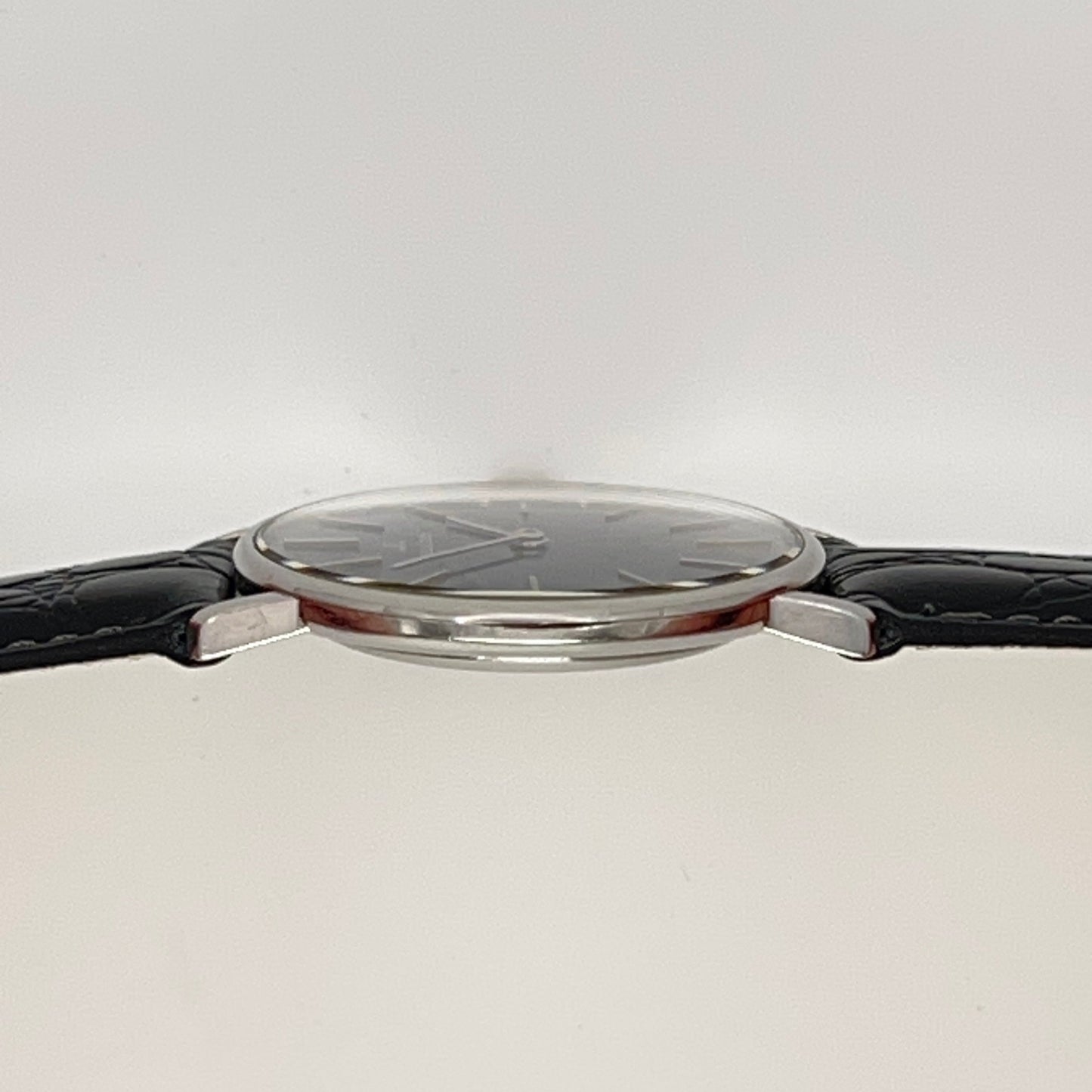 JAEGER-LECOULTRE / ジャガールクルト Navy Blue Dial 1970s 手巻き Ref.9124.42