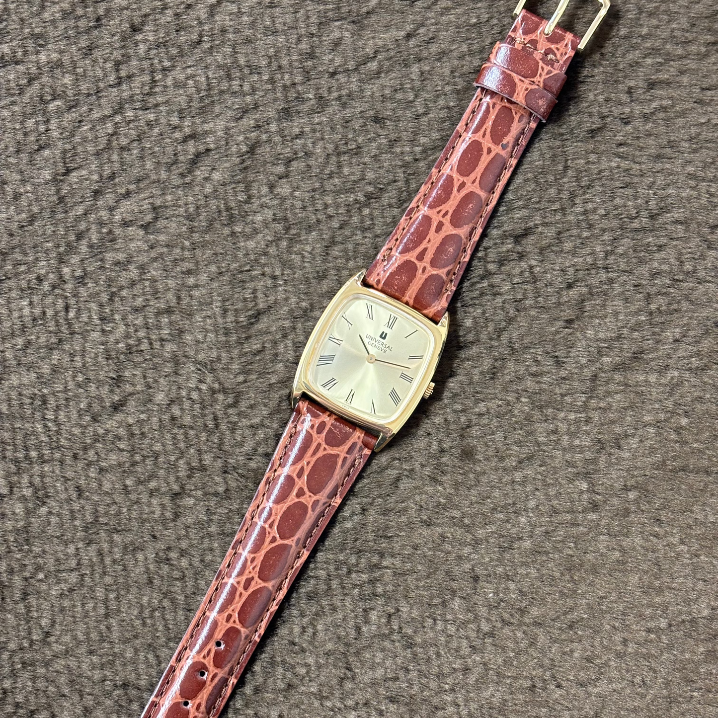 UNIVERSAL GENEVE / ユニバーサルジュネーブ 腕時計 メンズ 手巻き Ref.542114 1970年代