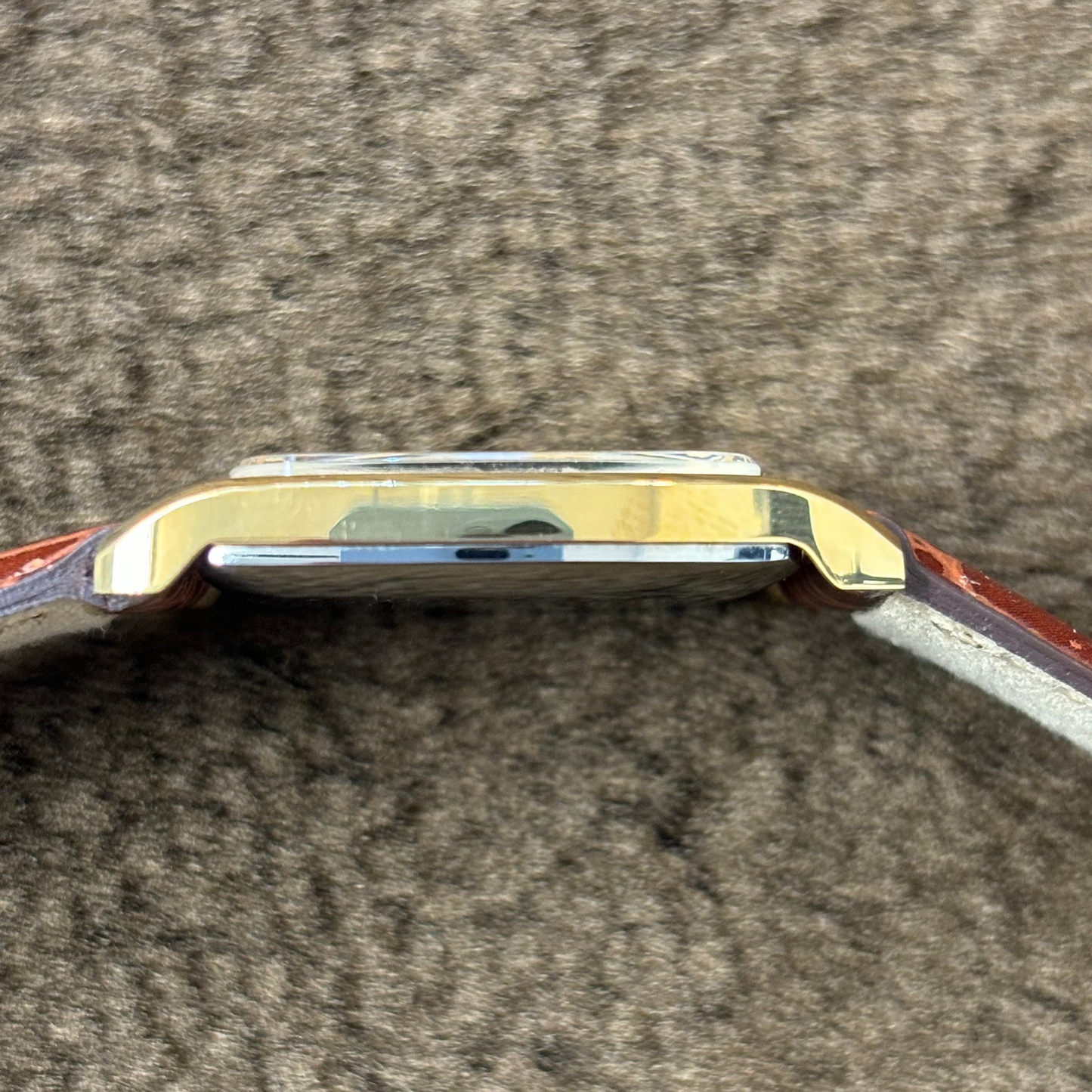 UNIVERSAL GENEVE / ユニバーサルジュネーブ 腕時計 メンズ 手巻き Ref.542114 1970年代