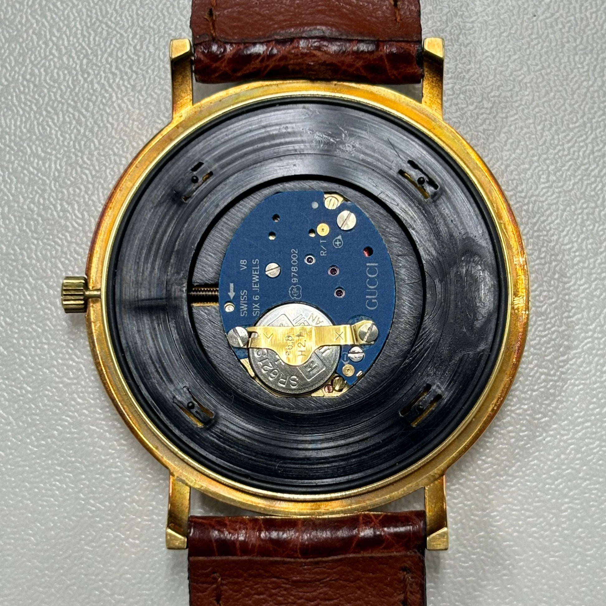 GUCCI グッチ 腕時計 メンズ ラウンド 700M K18 YG クォーツ QZ GUCCI グッチ 腕時計 メンズ ラウンド 700M K18 YG クォーツ QZ