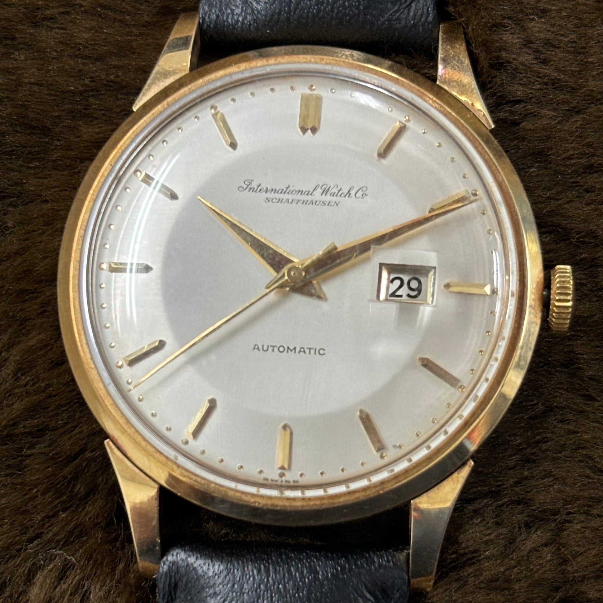 IWC 腕時計 メンズ シャフハウゼン 寄り目 K18 750 1960年製 Cal IWC 腕時計 メンズ シャフハウゼン 寄り目 K18 750 1960年製 Cal