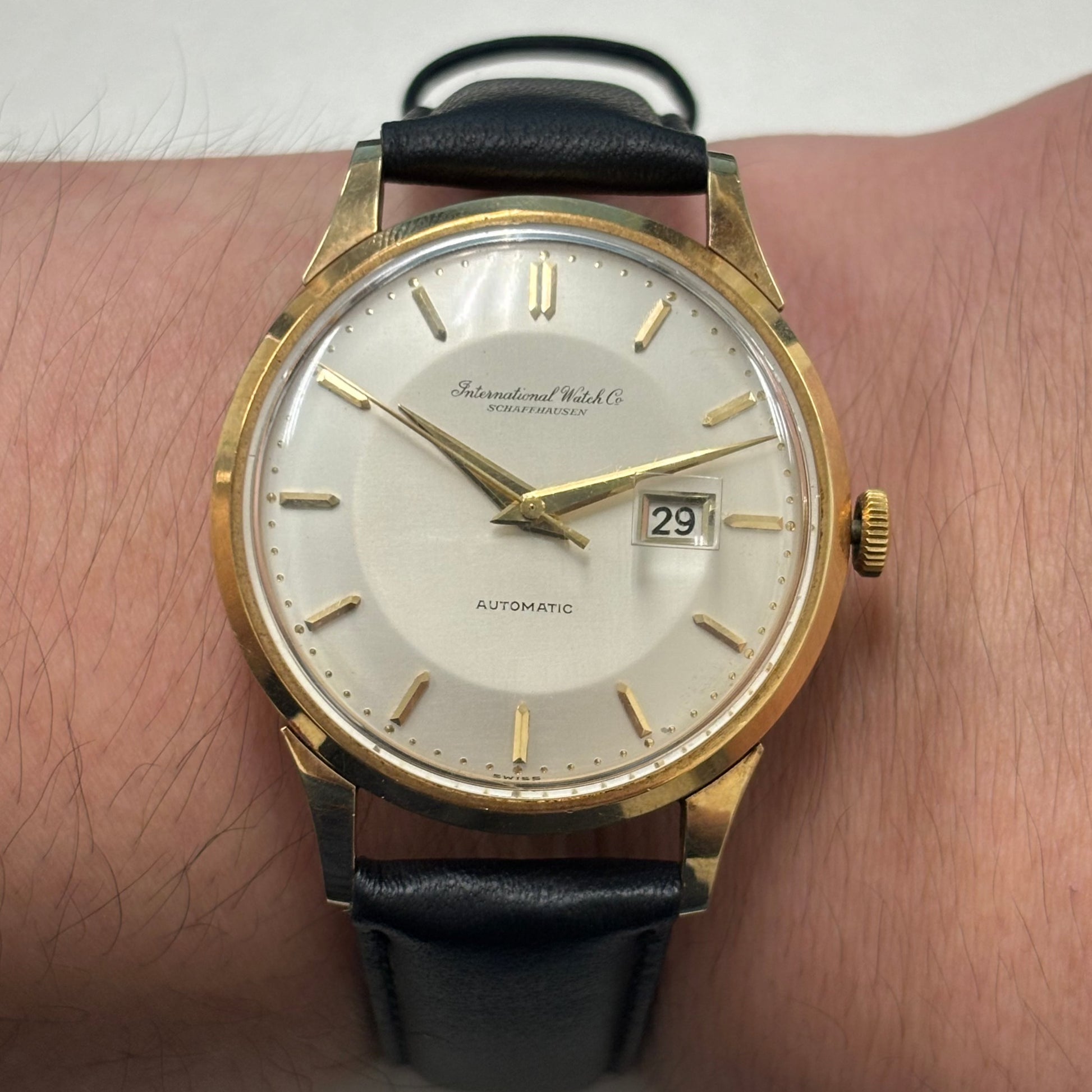 IWC 腕時計 メンズ シャフハウゼン 寄り目 K18 750 1960年製 Cal IWC 腕時計 メンズ シャフハウゼン 寄り目 K18 750 1960年製 Cal