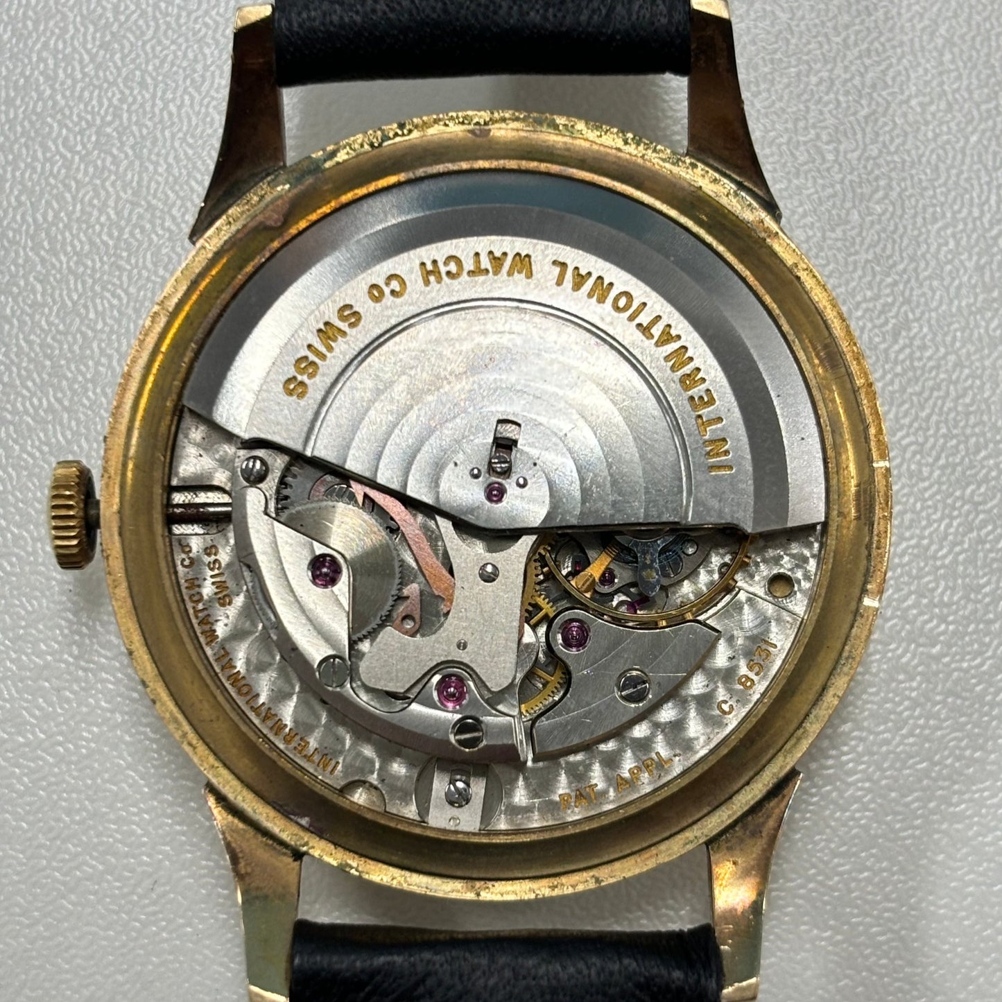 IWC 腕時計 メンズ シャフハウゼン 寄り目 K18 750 1960年製 Cal.8531