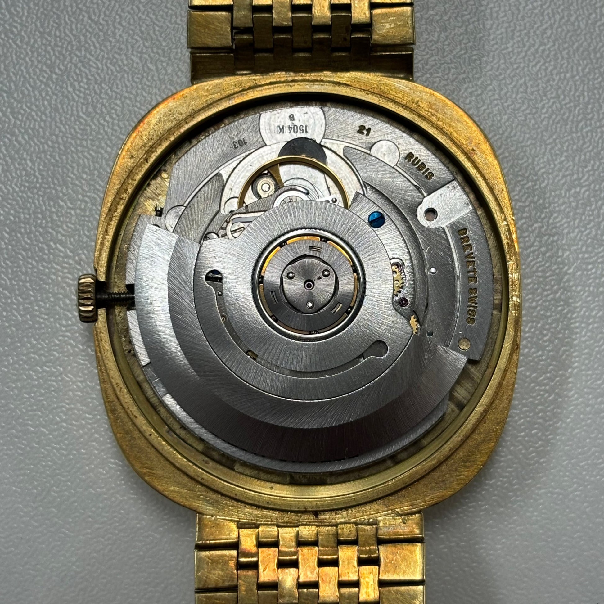 ETERNA / エテルナ エテルナマチック3003 K18 750 YG スクエア 自動巻き – Reality Watches