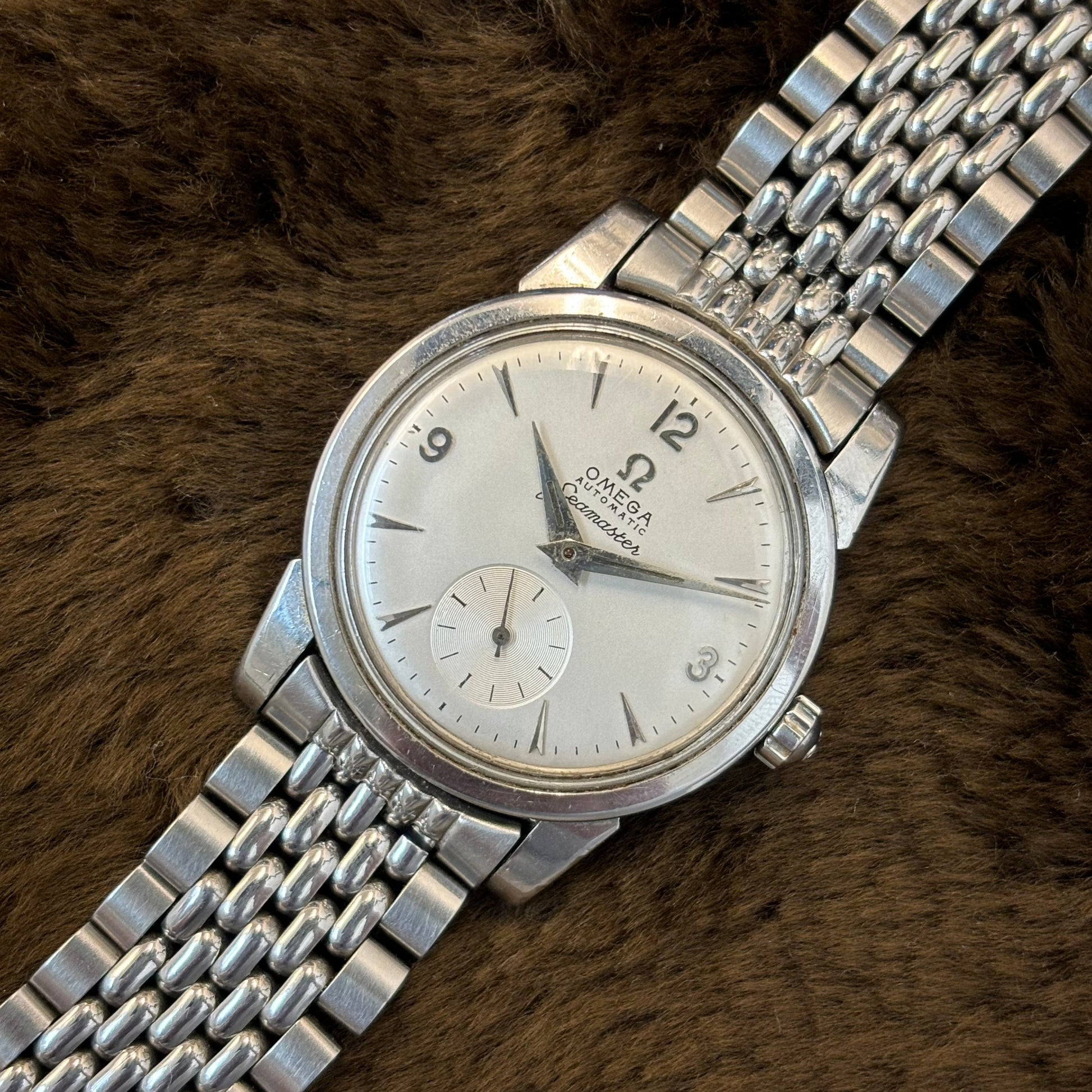 OMEGA スモールセコンド 自動巻き オメガ シーマスター スモールセコンド 1957年製 自動巻き Ref
