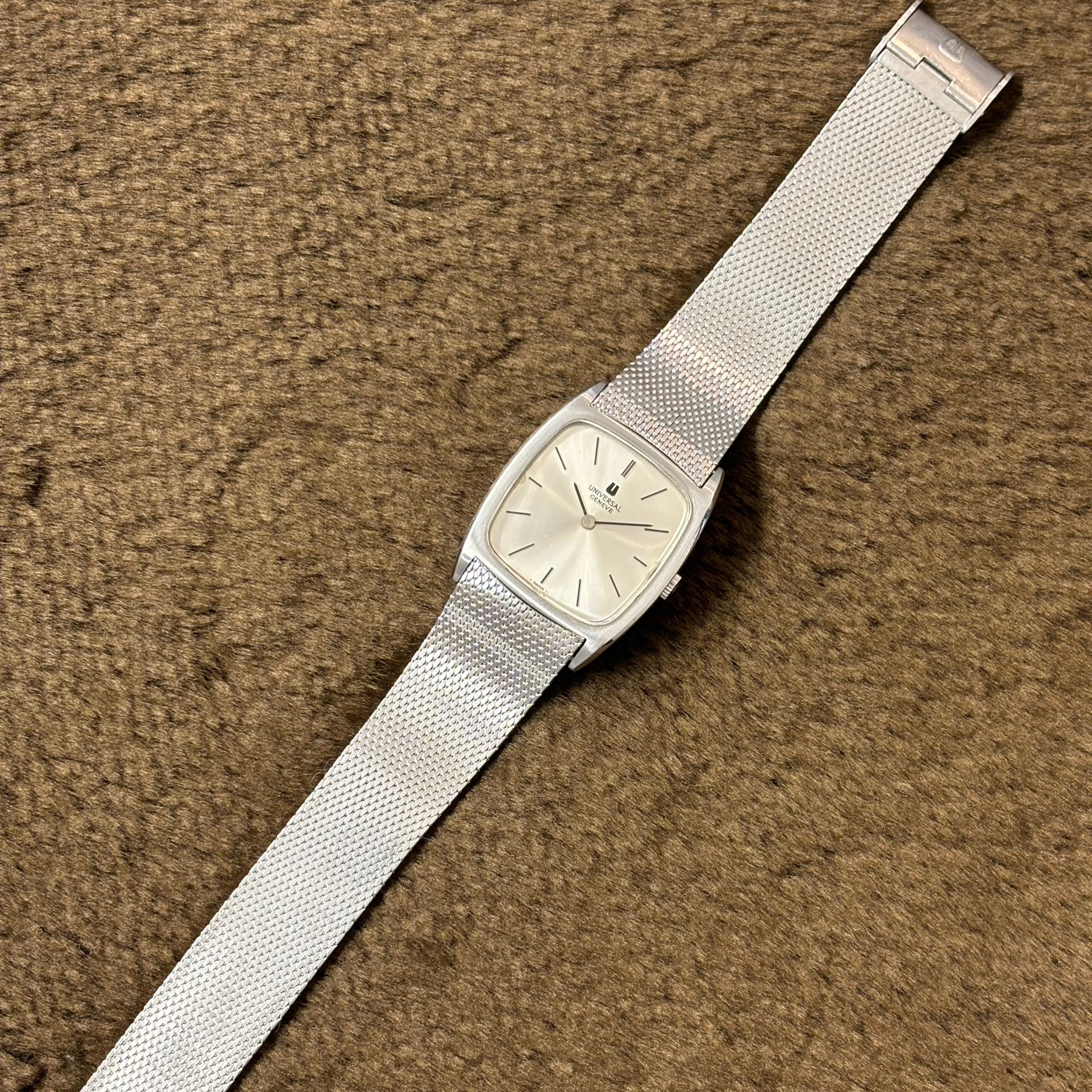 UNIVERSAL GENEVE 手巻き腕時計 A3691 UNIVERSAL GENEVE 手巻き腕時計 UNIVERSAL GENEVE 手巻き腕時計 A3691 UNIVERSAL GENEVE 手巻き腕時計